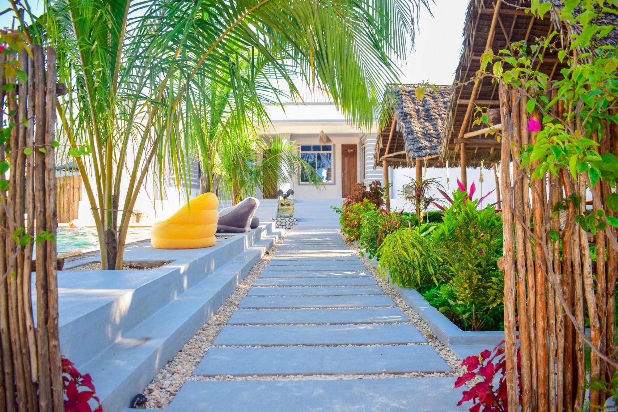 Uhuru House And Restaurant Nungwi Exterior foto