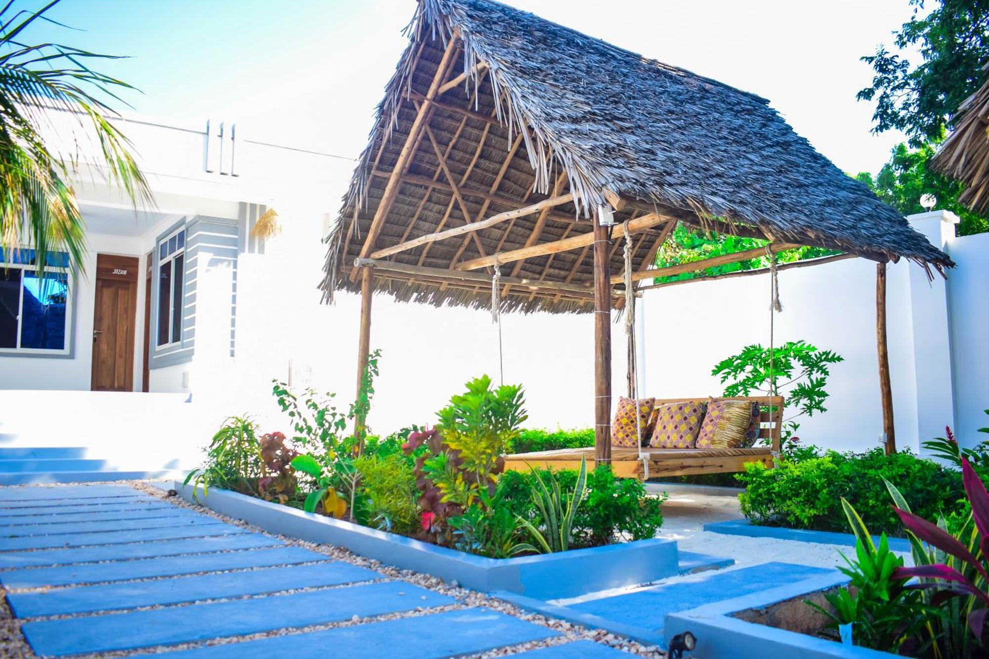 Uhuru House And Restaurant Nungwi Exterior foto